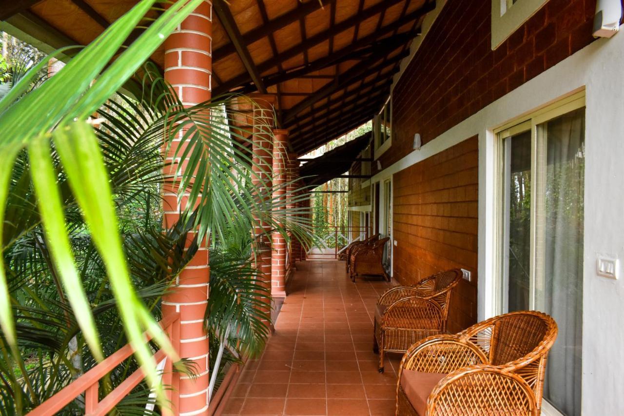 Coffee Grove Resort Chikmagalūr エクステリア 写真