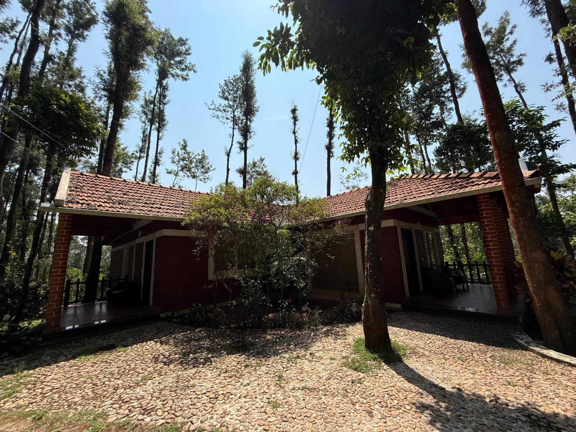 Coffee Grove Resort Chikmagalūr エクステリア 写真